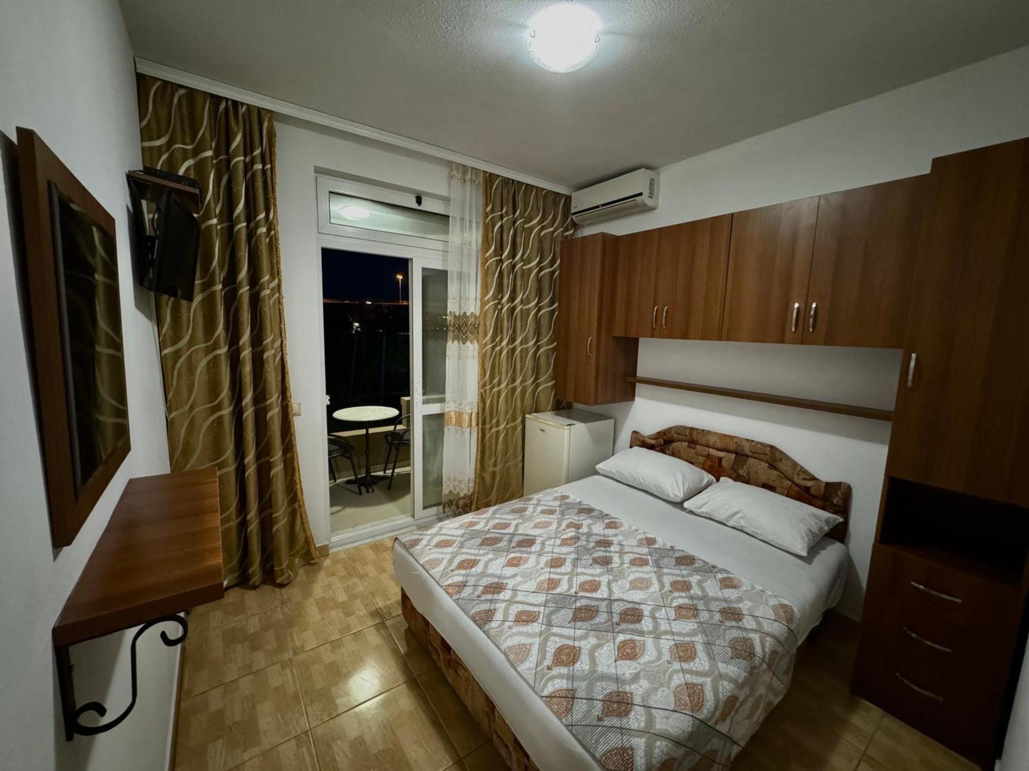 Apartments Cobi 울친 객실 사진